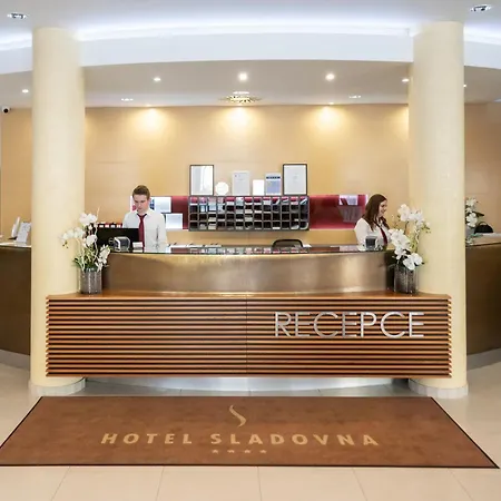 Sladovna سيرنا هورا